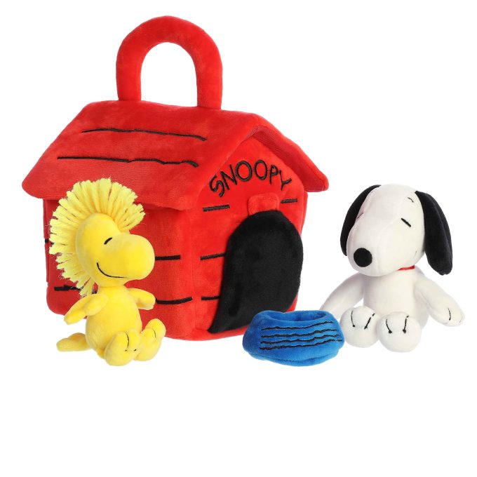 Aurora® - Peanuts® - 8" Snoopy's Dog House Playset