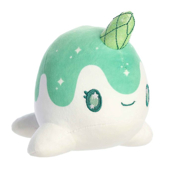 Aurora® - Tasty Peach® - 7" Crystal Nomwhal